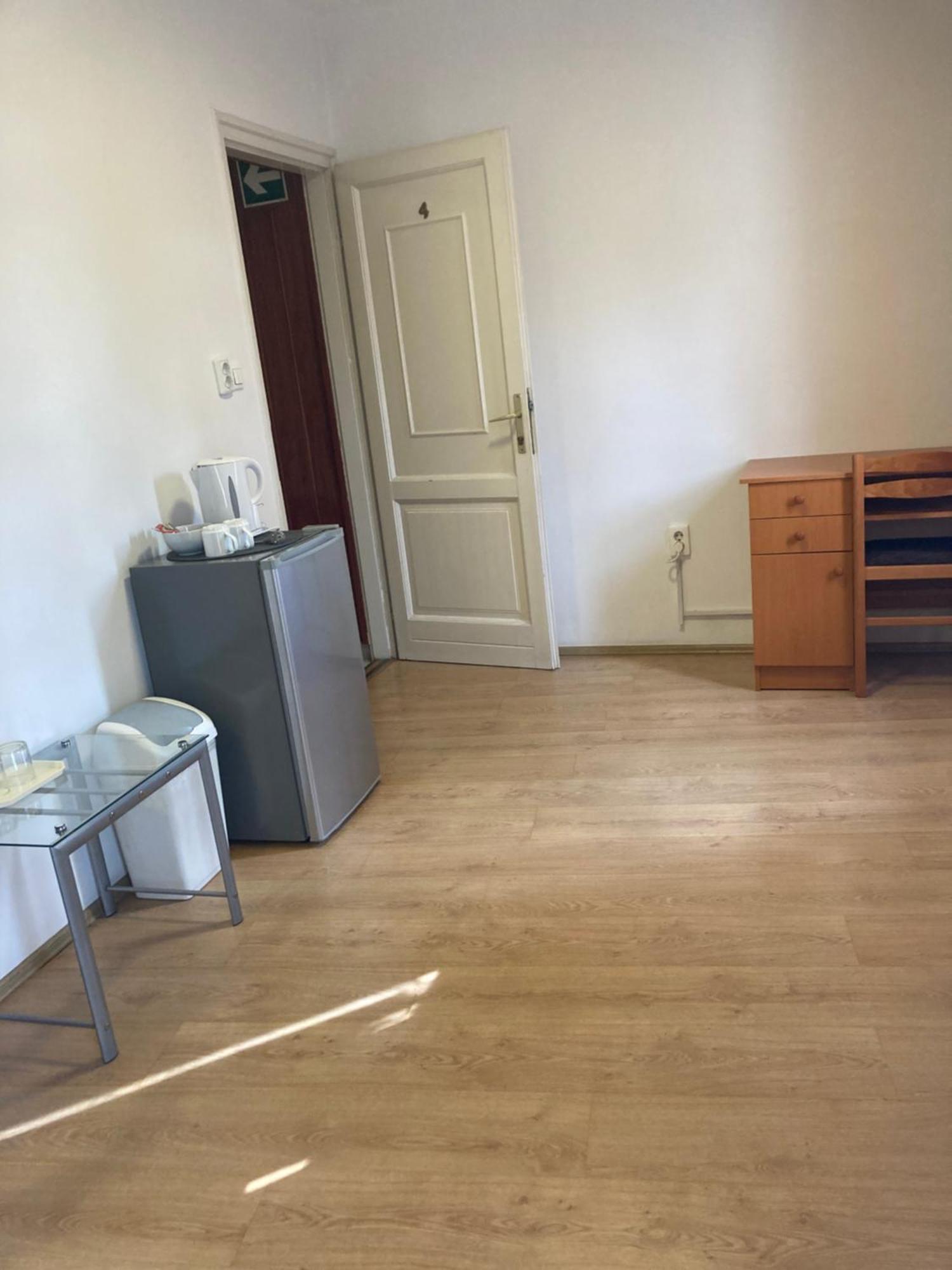 Retro Panzió Acomodação com café da manhã Pécs Exterior foto